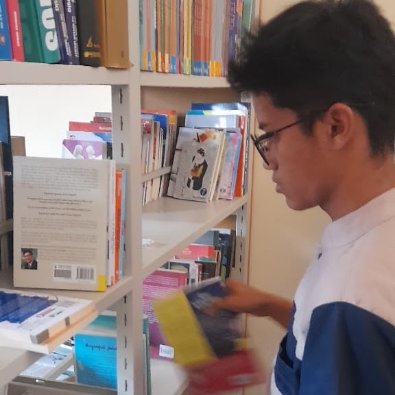 Kegiatan Piket Perpustakaan
